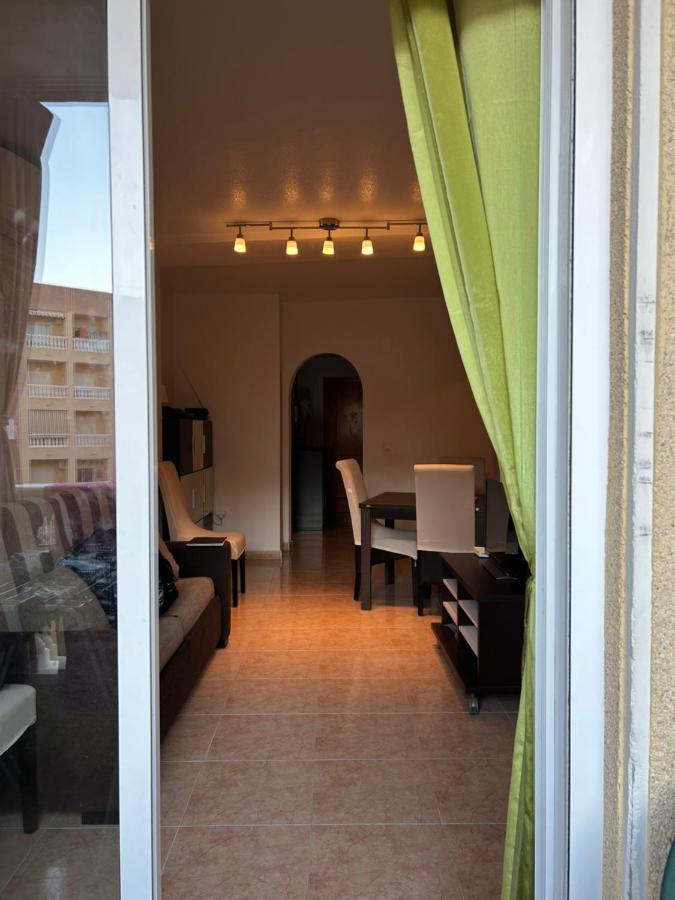 Andy'S Apartment Torrevieja Eksteriør billede